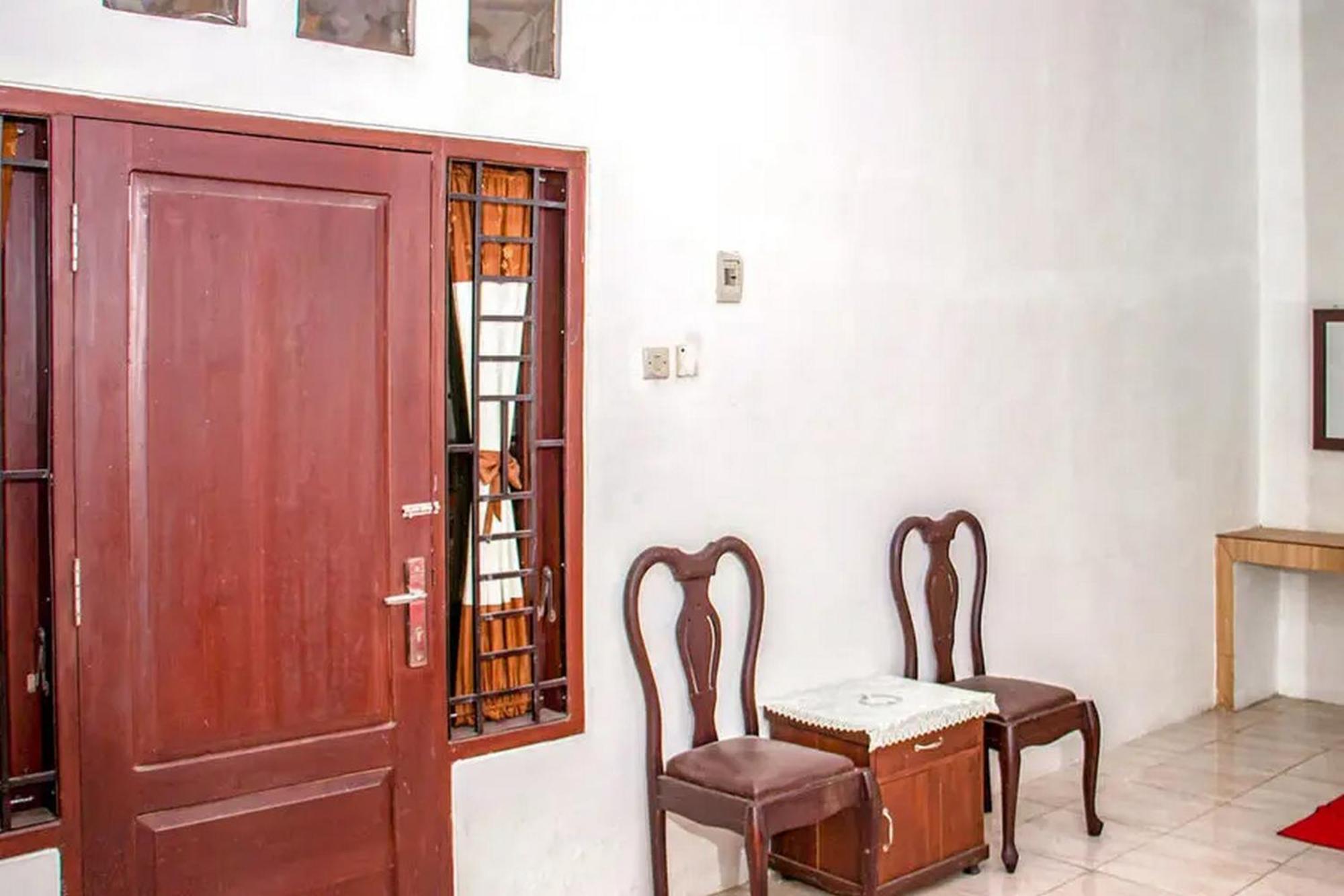 Samar Wulu Guest House Syariah Mitra Reddoorz Near Ketapang Ketapang  Dış mekan fotoğraf