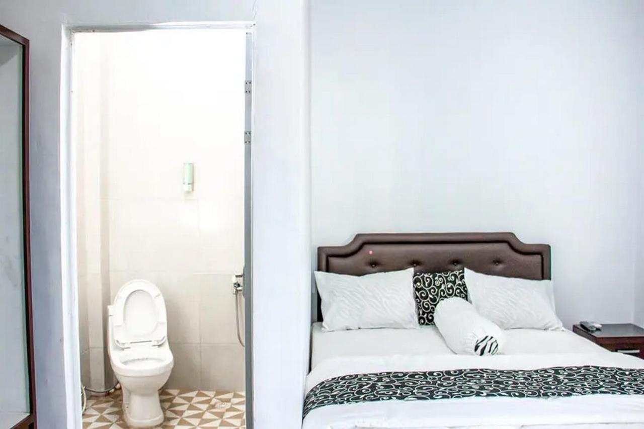 Samar Wulu Guest House Syariah Mitra Reddoorz Near Ketapang Ketapang  Dış mekan fotoğraf