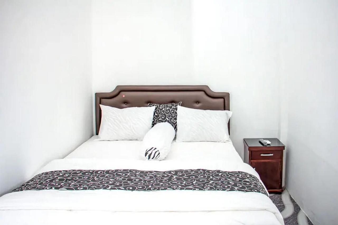 Samar Wulu Guest House Syariah Mitra Reddoorz Near Ketapang Ketapang  Dış mekan fotoğraf