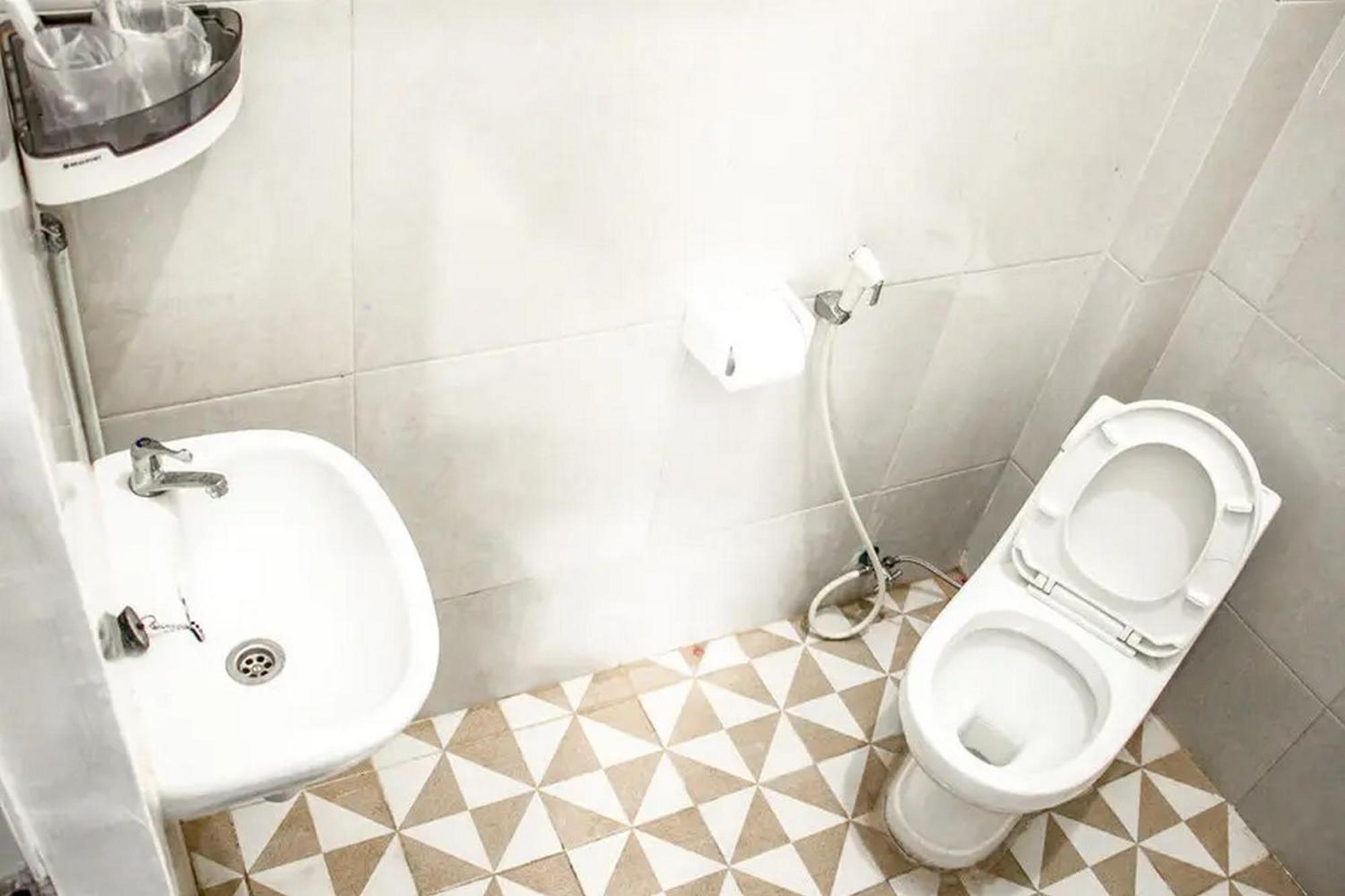 Samar Wulu Guest House Syariah Mitra Reddoorz Near Ketapang Ketapang  Oda fotoğraf